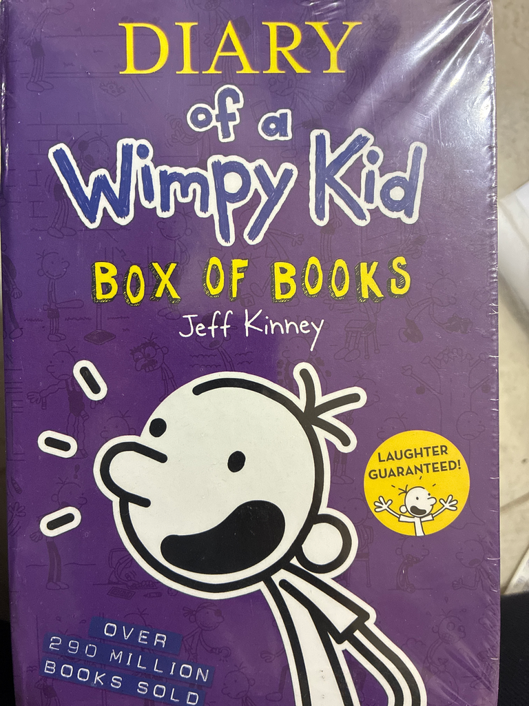 Diary of a wimpy kid-set of 15 books