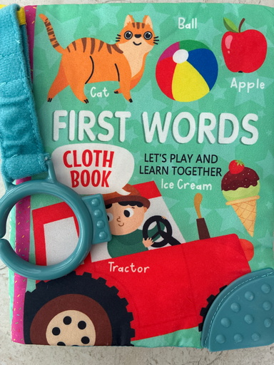 FIRST WORDS CLOTH BOOK 